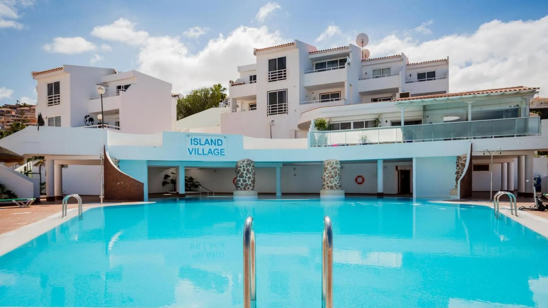 6 Island Village With Wi Fi And Pool Costa Adeje  Apartmán